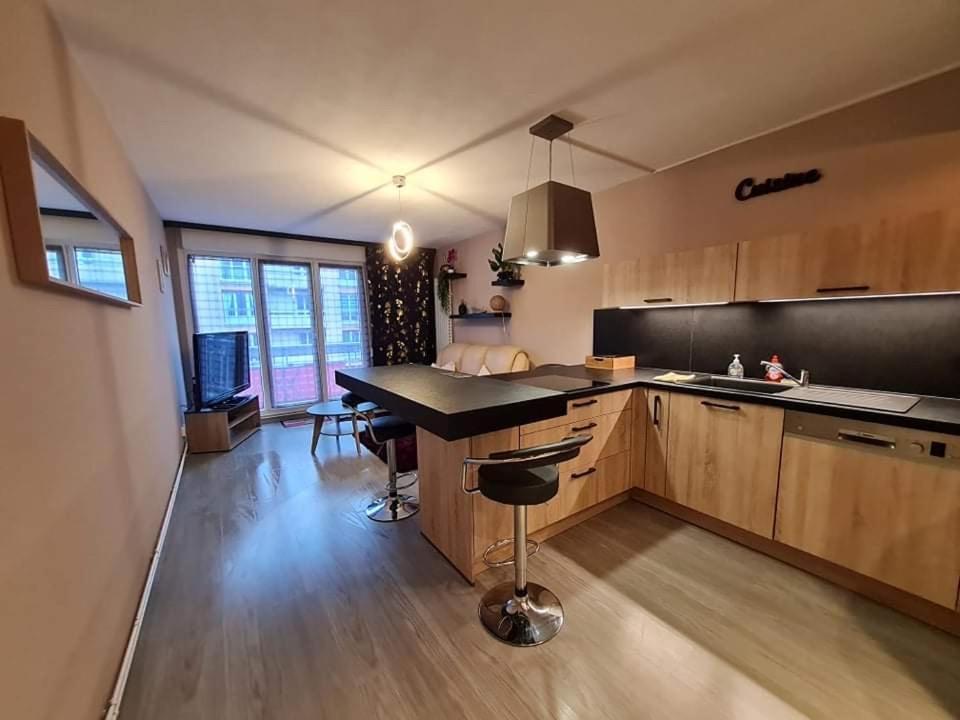 Chez Romain, Appartement Proche Commerces Et Centre Ville Avec Wifi Verdun-sur-Meuse Esterno foto